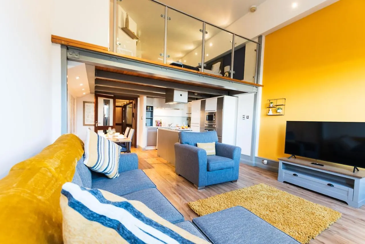 Apartment De Luxe Short Stays-Crusader Apt Nottingham